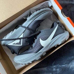 Nike Air Zoom Terra Kiger 6 Womens 7.5